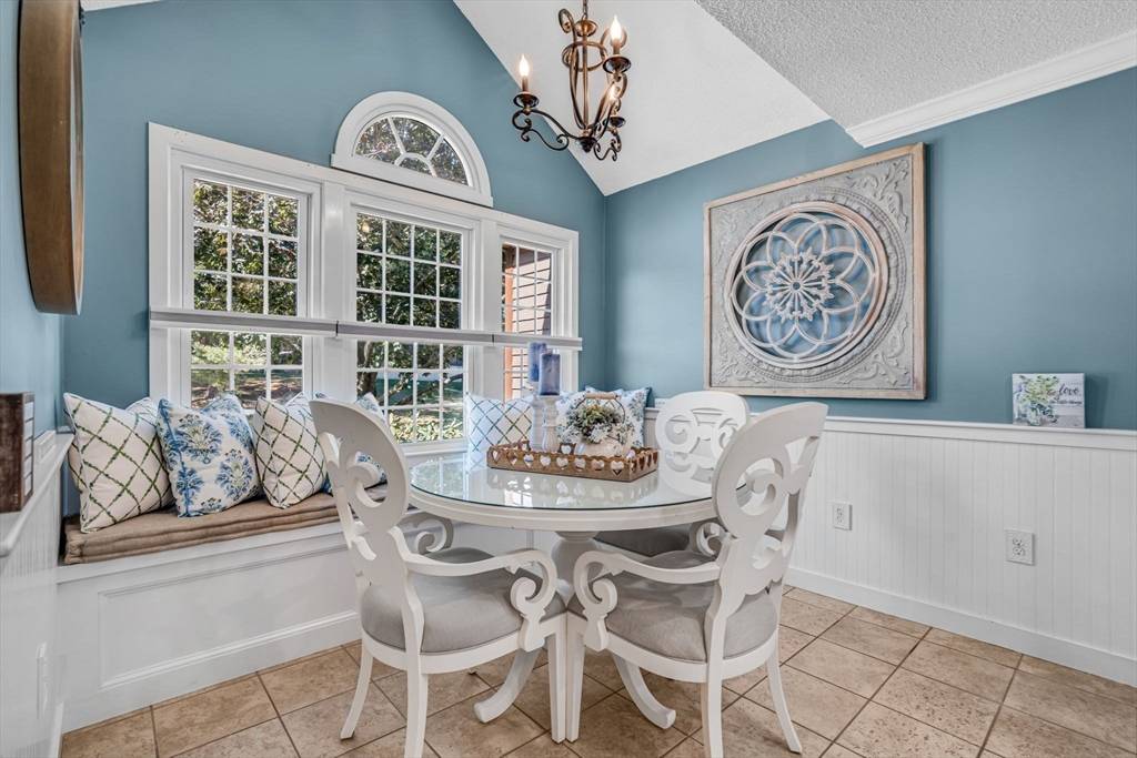 Franklin, MA 02038,14 Hawthorne Village #D