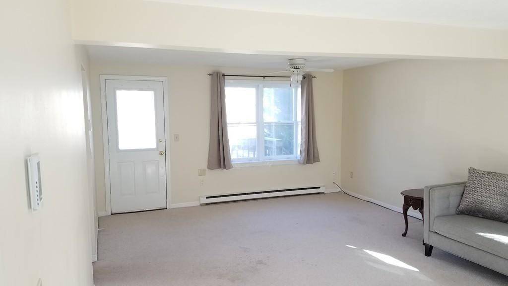 Orleans, MA 02653,80-82 Cranberry Highway #1