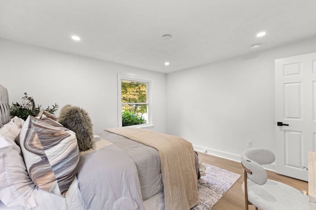 26 Lamb St Attleboro, MA 02703