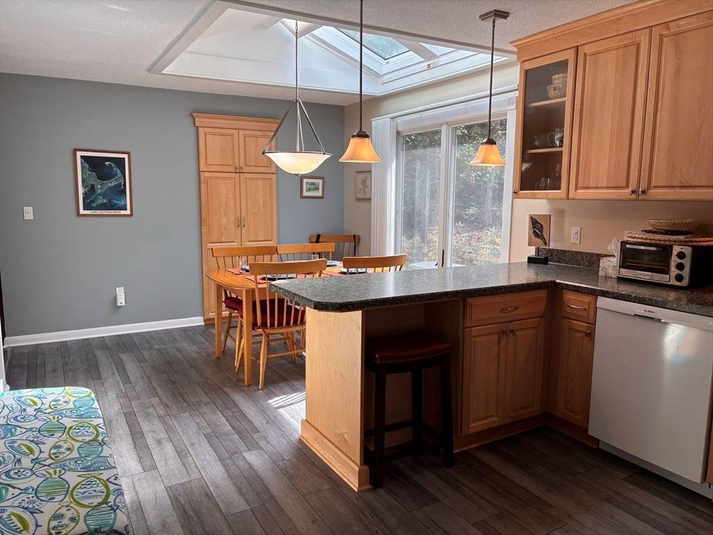 Bourne, MA 02532,112 Clay Pond Rd