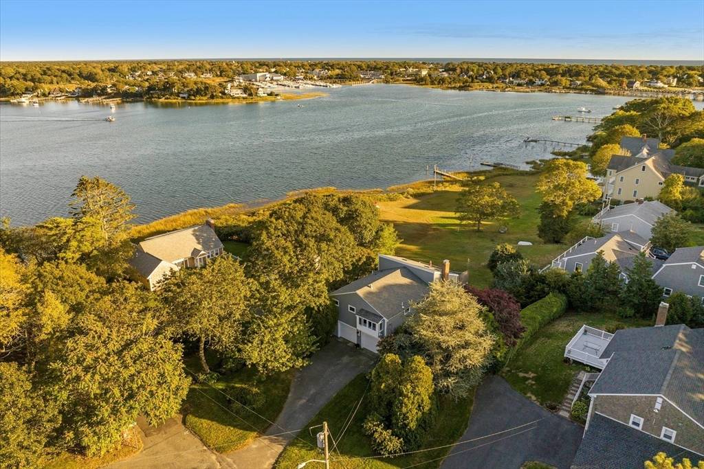 Yarmouth, MA 02664,29 Bass River Rd