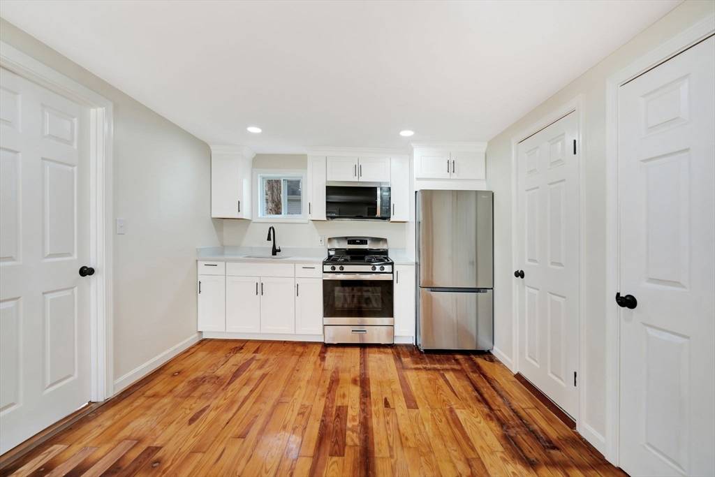 Taunton, MA 02780,1 Fayal Ave