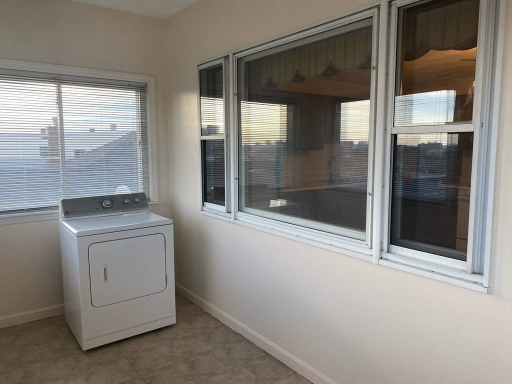 Boston, MA 02128,237 Lexington Street #3