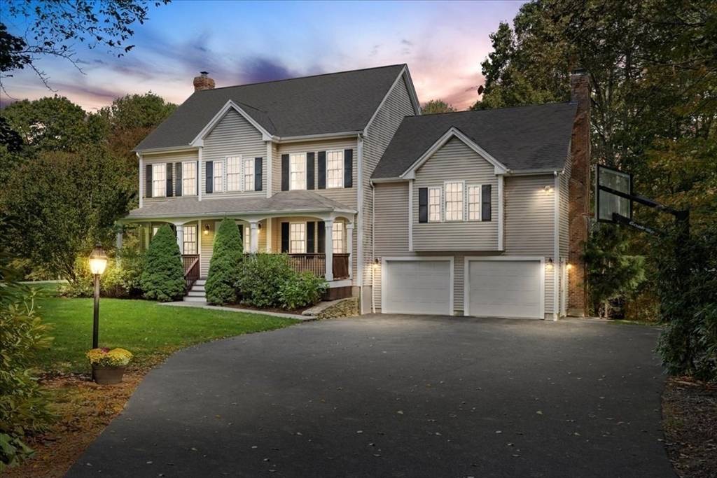 Millbury, MA 01527,14 Auburn Rd