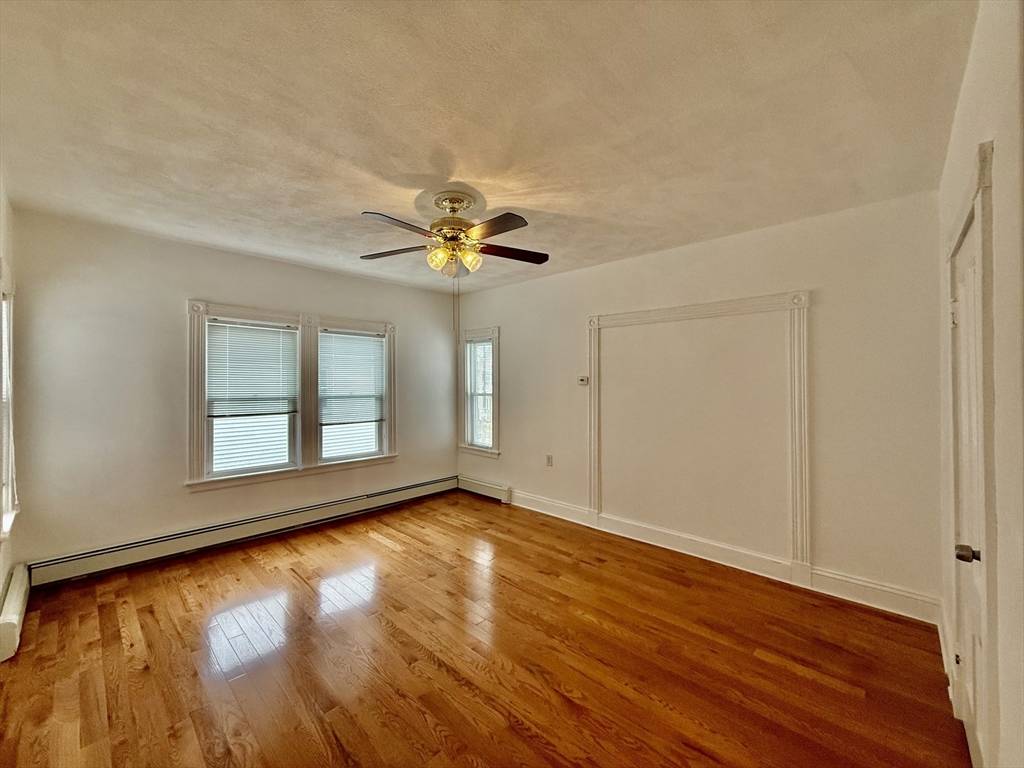 Quincy, MA 02170,186 Arlington St #1