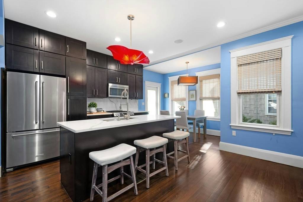 Boston, MA 02130,15 Oakview Ter #2