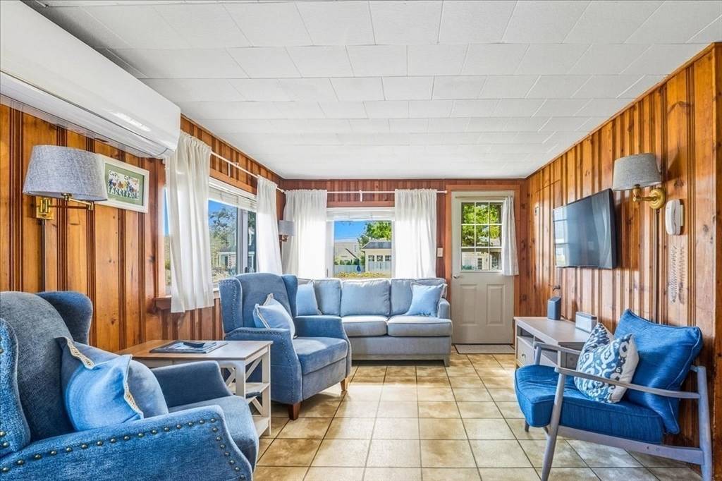 Mashpee, MA 02649,42 Kim Path