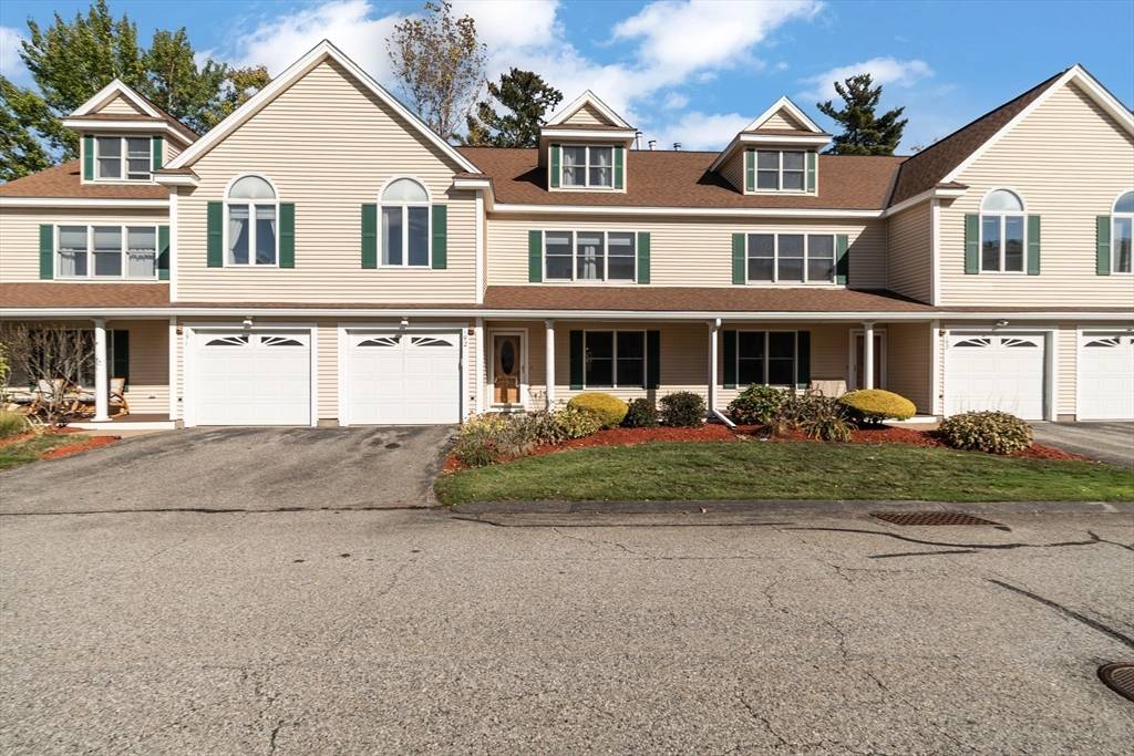 Billerica, MA 01862,216 Rangeway #192