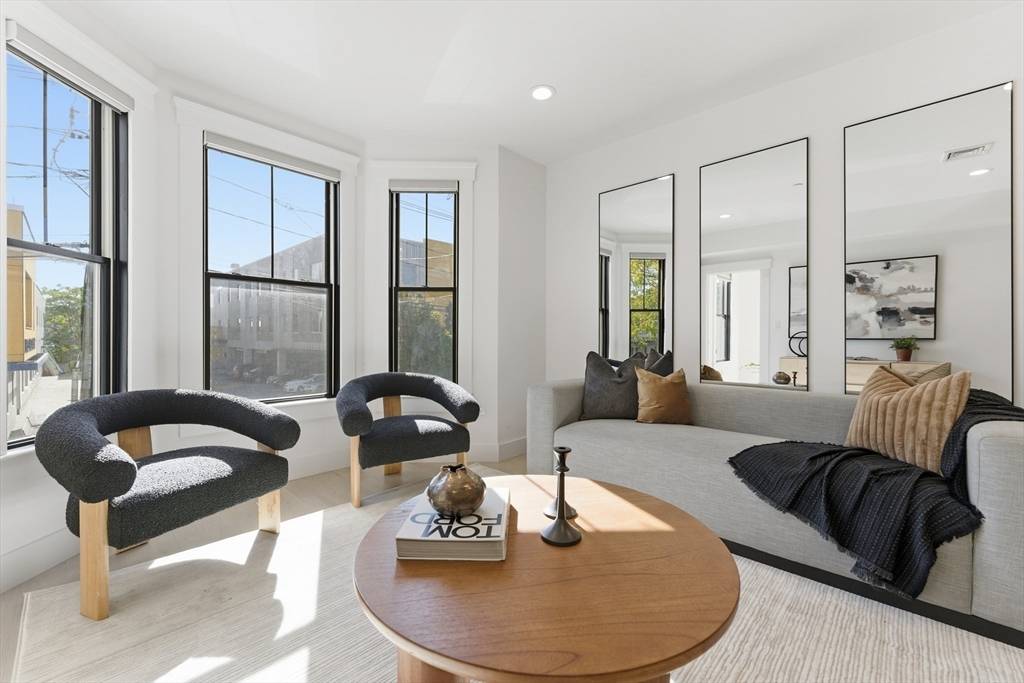 Boston, MA 02128,398 Bremen Street #2