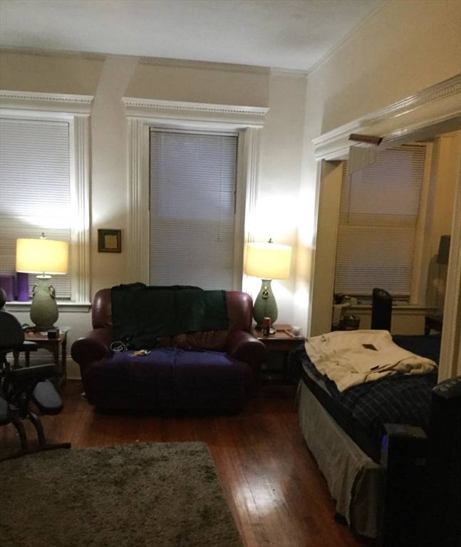 Boston, MA 02115,327 Huntington Ave #16