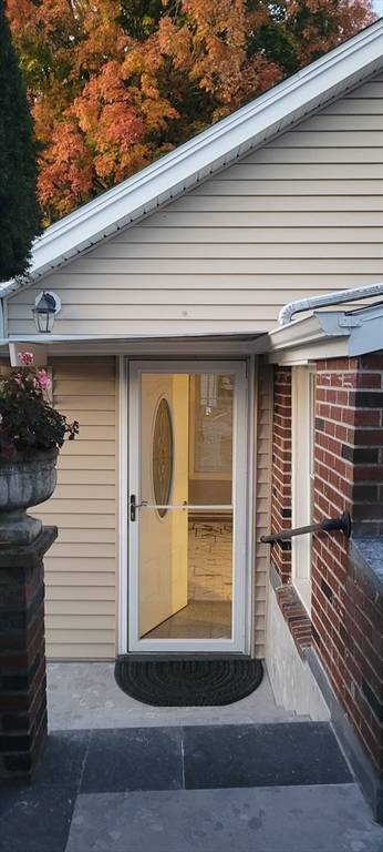 Waltham, MA 02452,645 Beaver St #A
