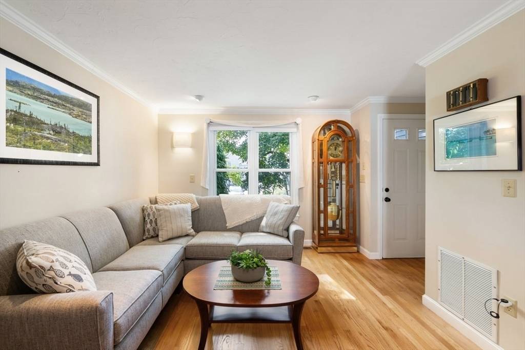 Natick, MA 01760,48 South Main St #7