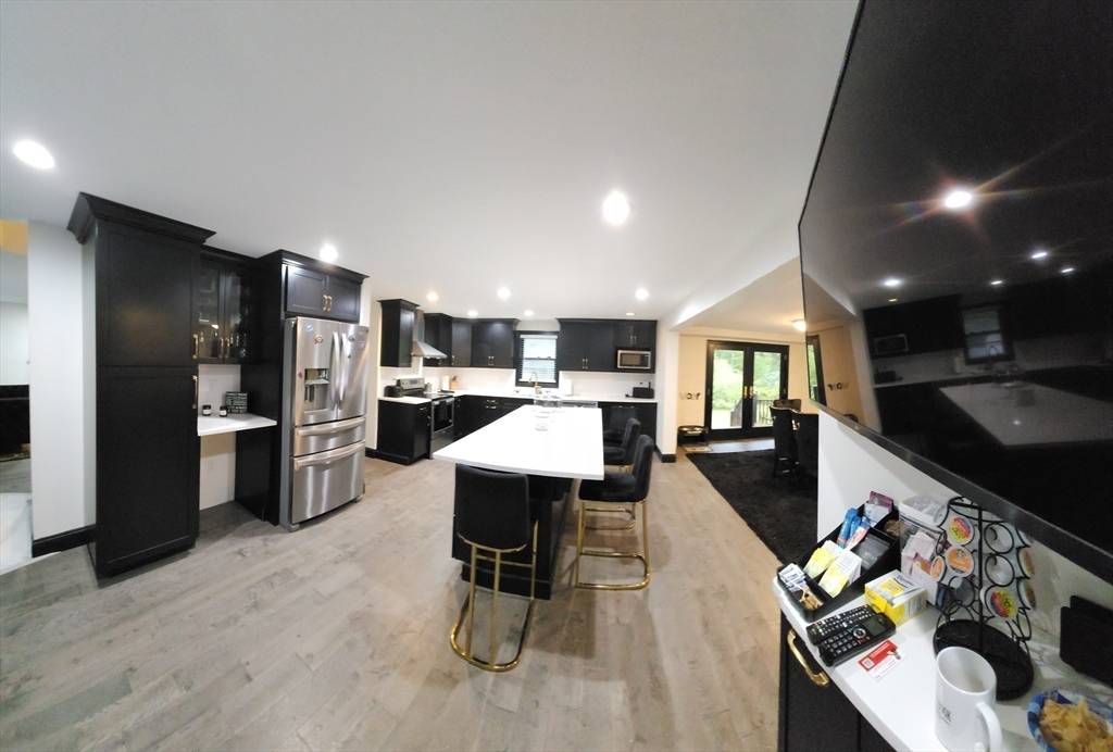 6 Susan Circle Carver, MA 02330