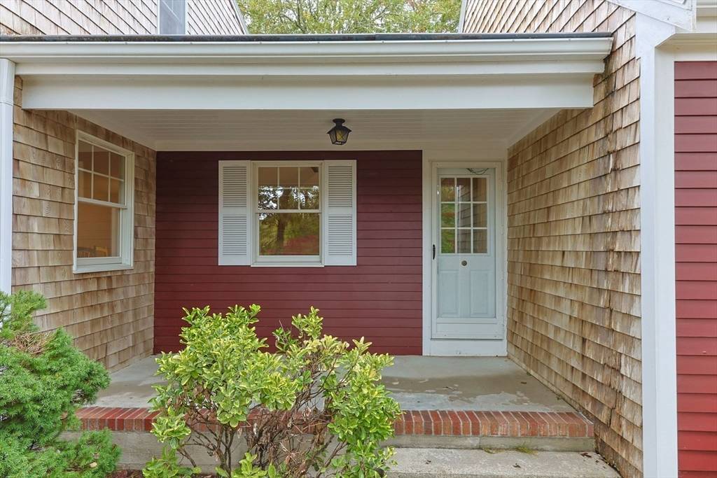 Brewster, MA 02631,1080 Harwich Rd