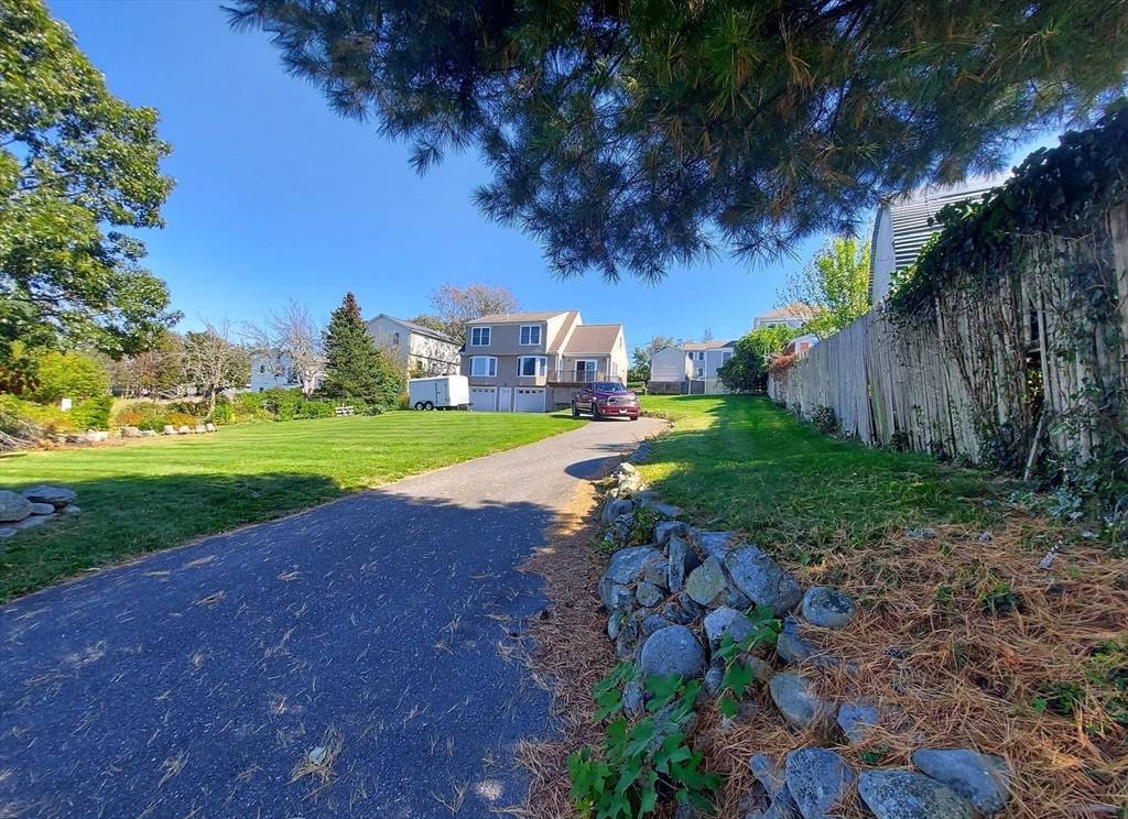 Fall River, MA 02724,391 Clarkson St