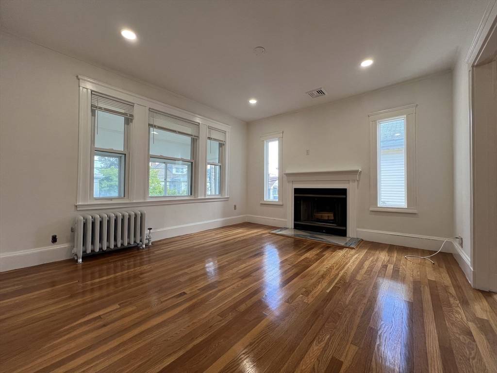 Boston, MA 02135,25 Morrow #0