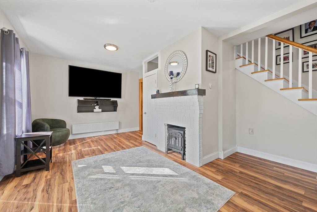 Shrewsbury, MA 01545,26 Browne Road