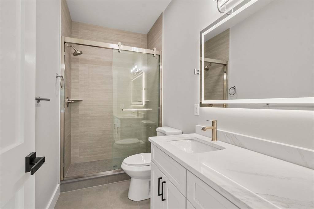 Boston, MA 02125,60 Stanley St #101