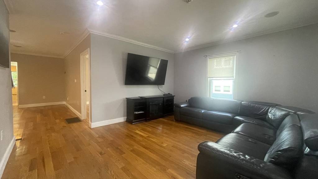 Boston, MA 02126,87 W Selden St #1