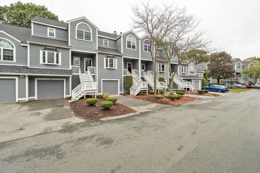 Lynnfield, MA 01940,1200 Salem St #182