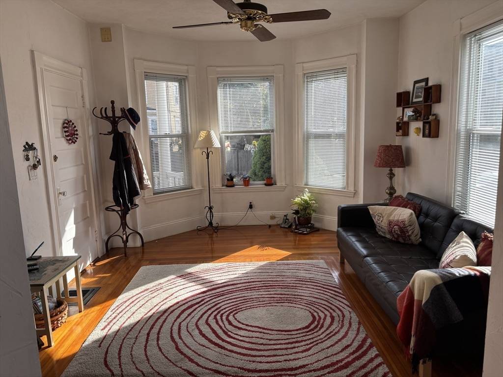 Swampscott, MA 01907,80 Norfolk Avenue #1