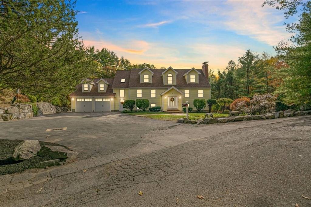 Middleton, MA 01949,3 Useadoor Street