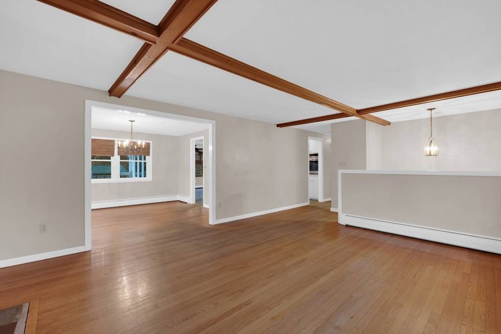 West Brookfield, MA 01585,16 Hadley Path