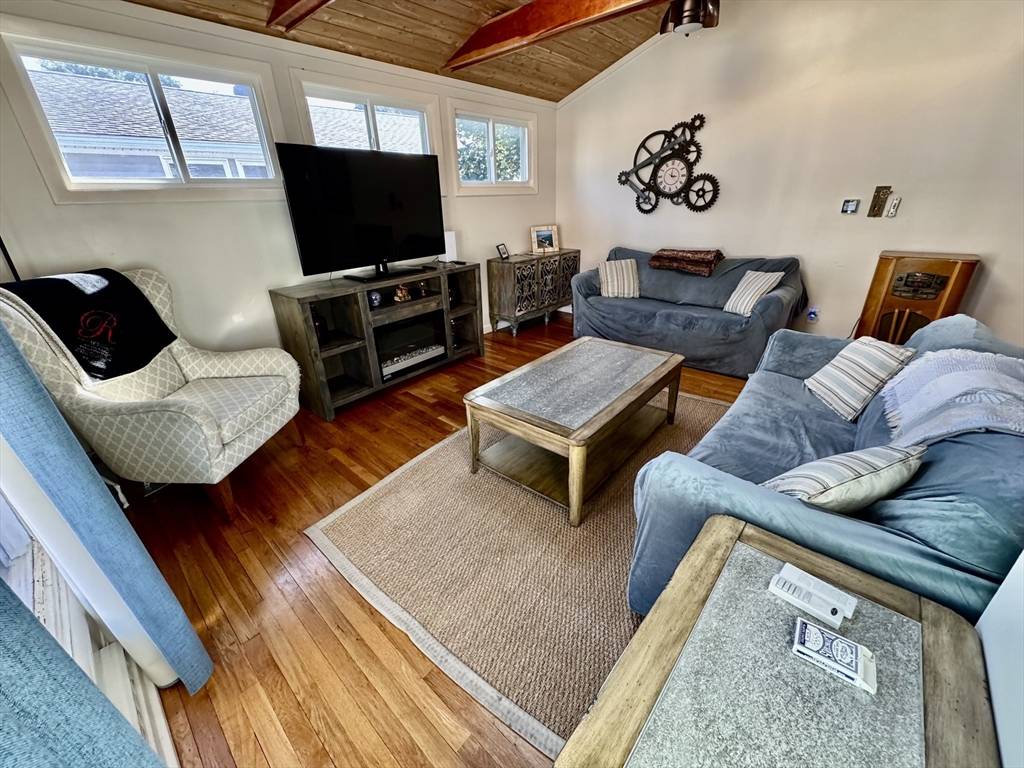 Hull, MA 02045,99 Nantasket Ave Incl Util Move #in 12/15