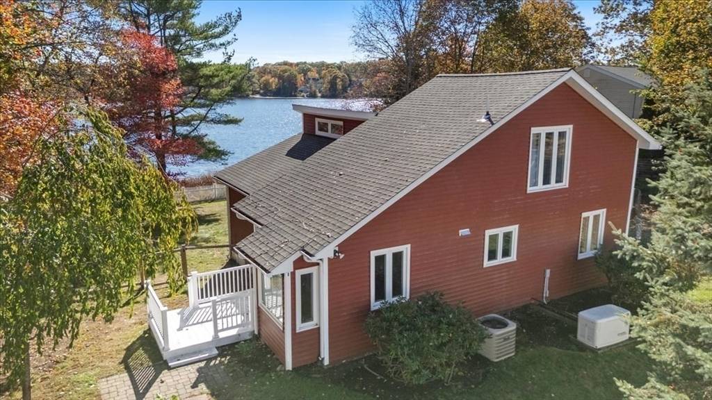 Billerica, MA 01821,8 Water Street