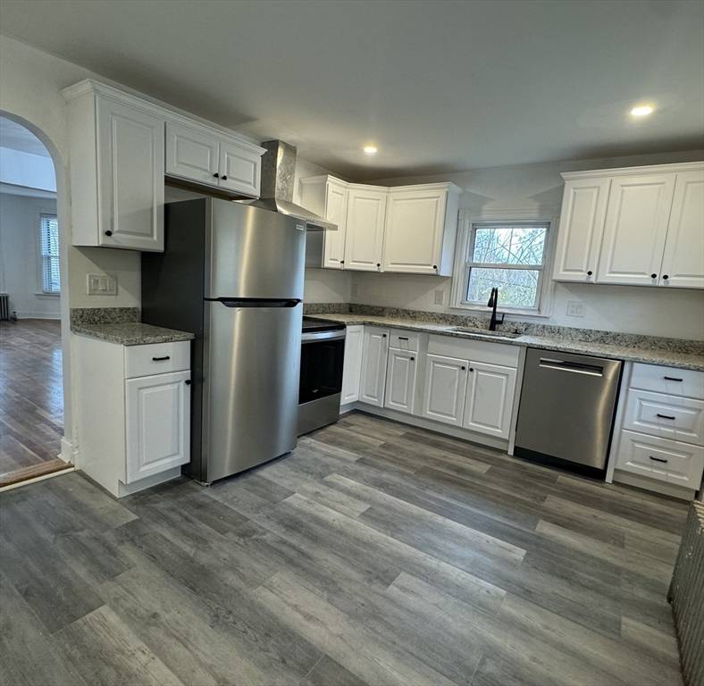 Brockton, MA 02302,37 Hunt St