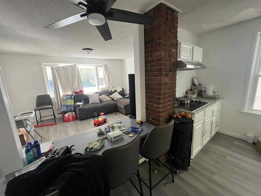 Pittsfield, MA 01201,39 Circular Ave