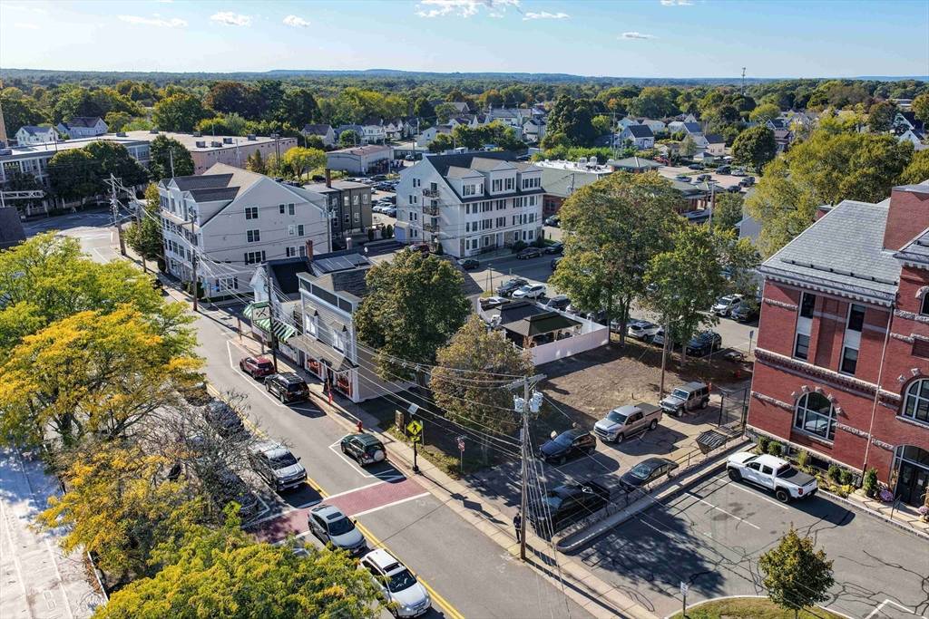 Stoughton, MA 02072,26-28 Porter Street