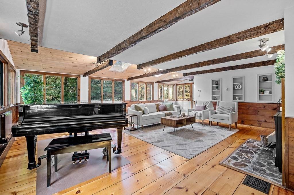 Bolton, MA 01740,46 Farm Road