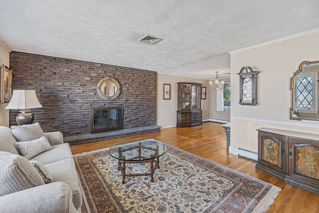 Revere, MA 02151,181 Fenley