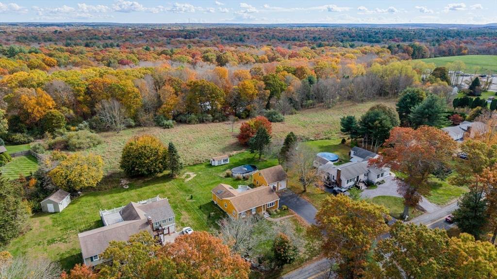 Dighton, MA 02764,441 Forest