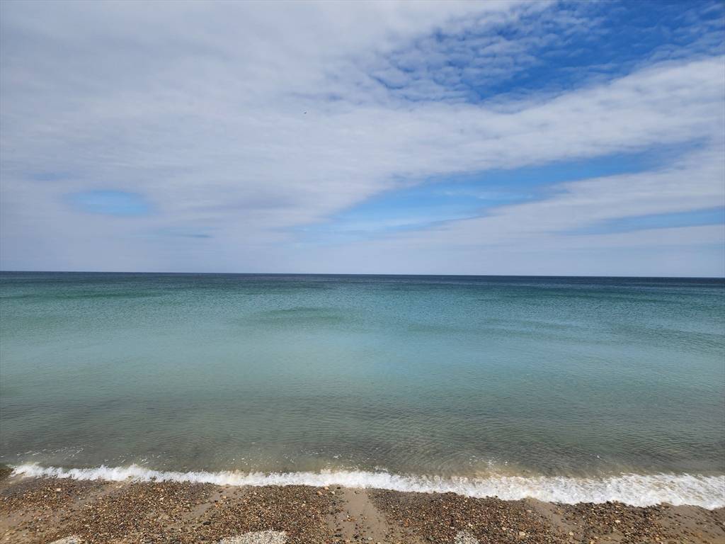 Marshfield, MA 02050,11 Leon St