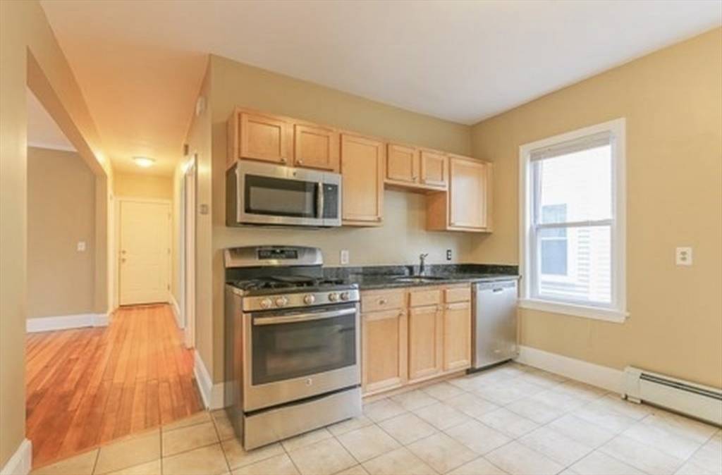 Boston, MA 02124,28 Melbourne St #2