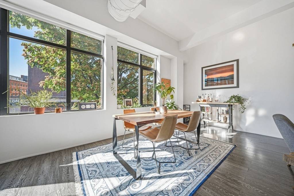 Boston, MA 02118,1180-1200 Washington St #215