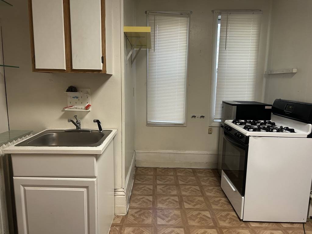 Boston, MA 02129,14 Monument Square #2