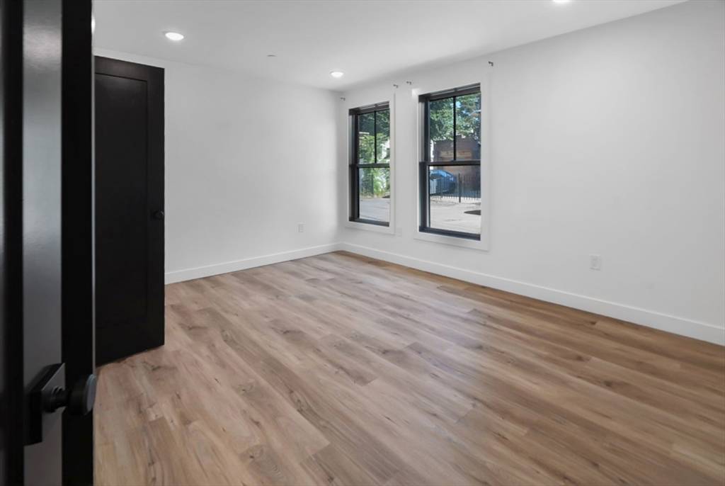 Boston, MA 02125,173 Magnolia #1