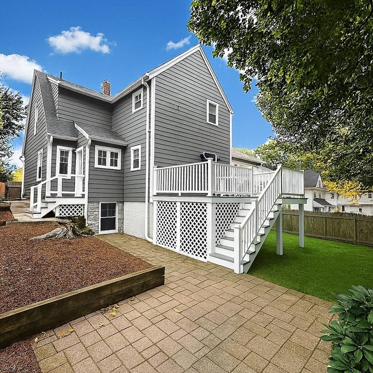 Medford, MA 02155,30 Westwood Rd