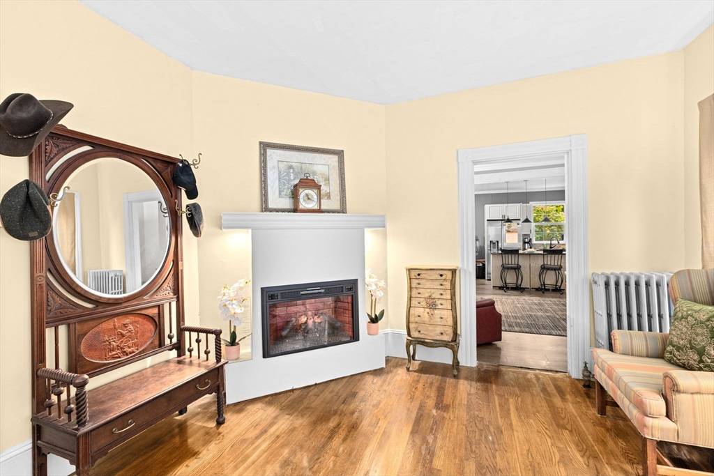 Hanson, MA 02341,168 Spring St