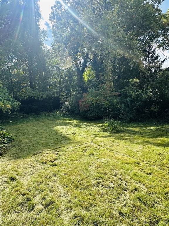 Webster, MA 01570,30 Valley St