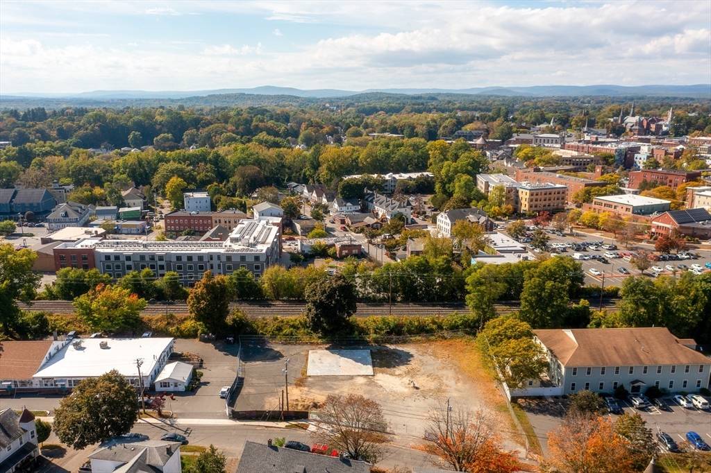 Northampton, MA 01060,111 Hawley St