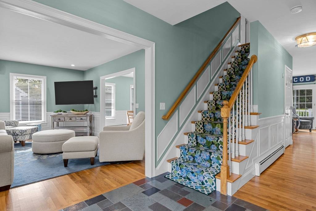 Dennis, MA 02660,3 Pinefield Ln