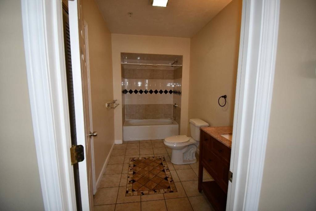 Brockton, MA 02302,40 Sylvester St #2