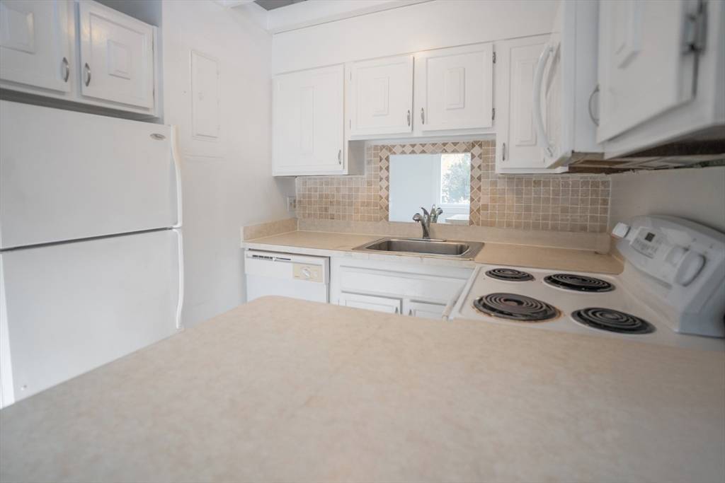 Quincy, MA 02169,24 Presidential D #6