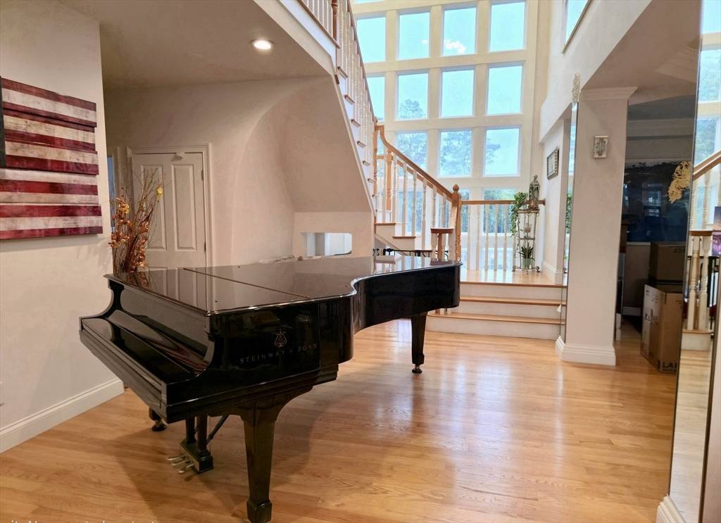 Plymouth, MA 02360,183 Warren Ave