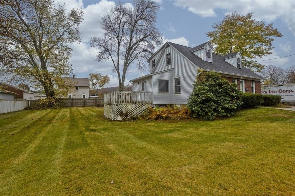 Palmer, MA 01069,1029 Wilson St