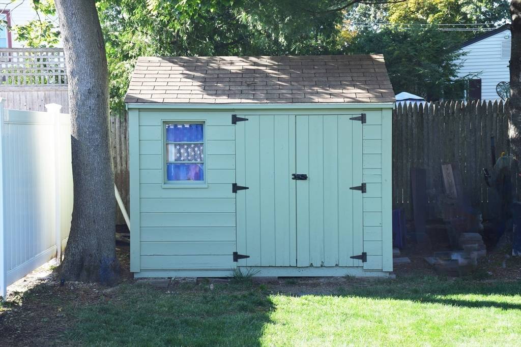 Weymouth, MA 02191,16 Winona Way